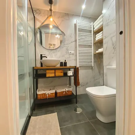 Centro Apartastur26 * Овьедо
