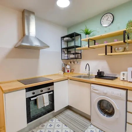 En Gascona Centro De Apartastur26 Apartamento