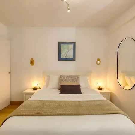 Centro Apartastur26 * Овьедо